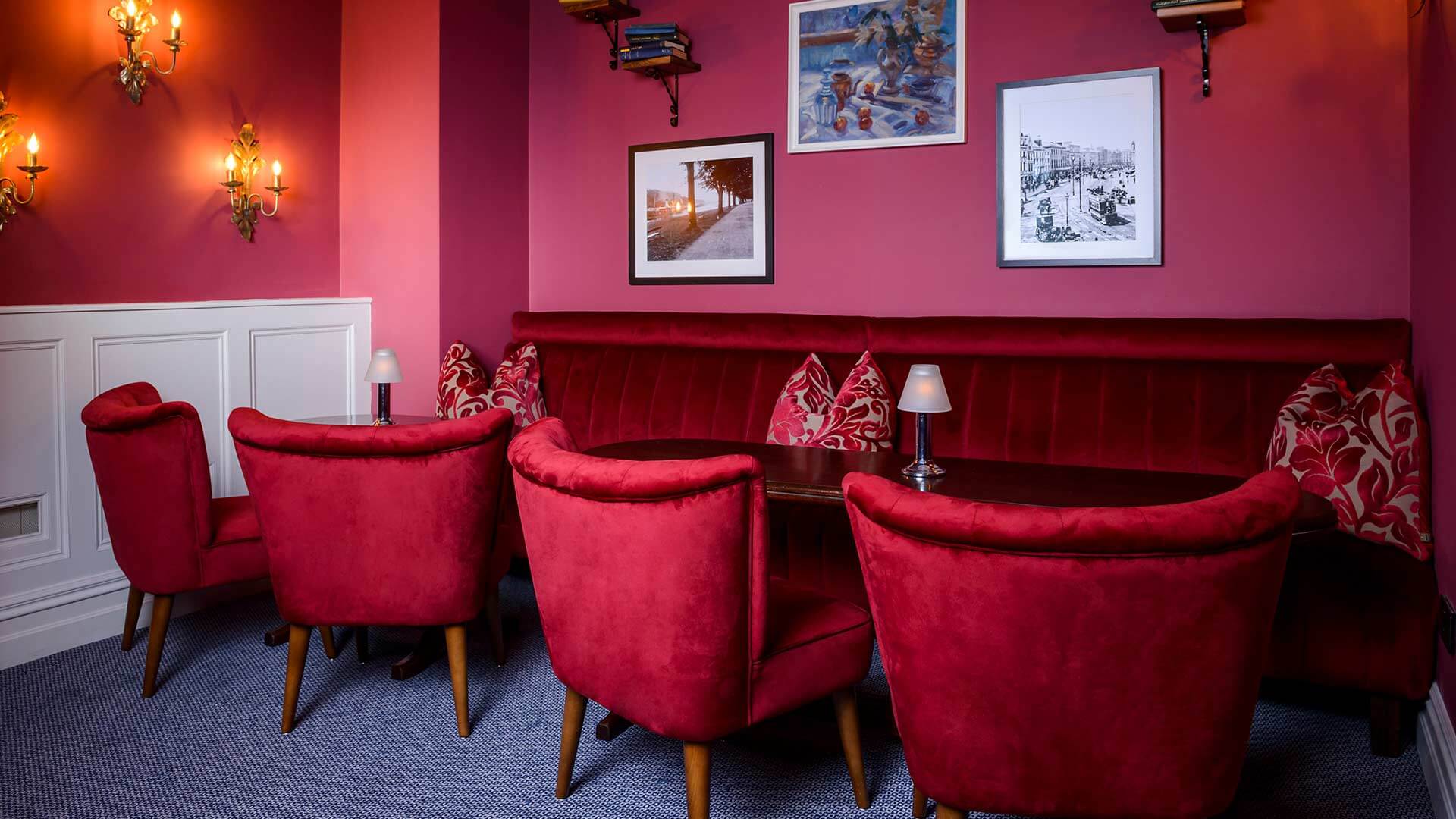 The Snug at The Met Bar Cork City