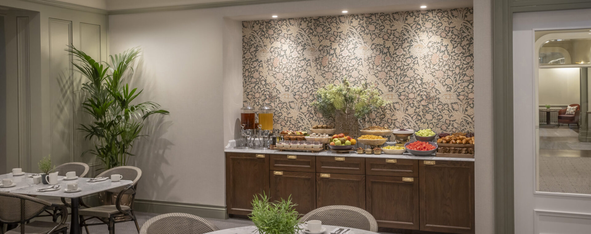 Breakfast Buffet Merchant Restaurant Landscape MET 3