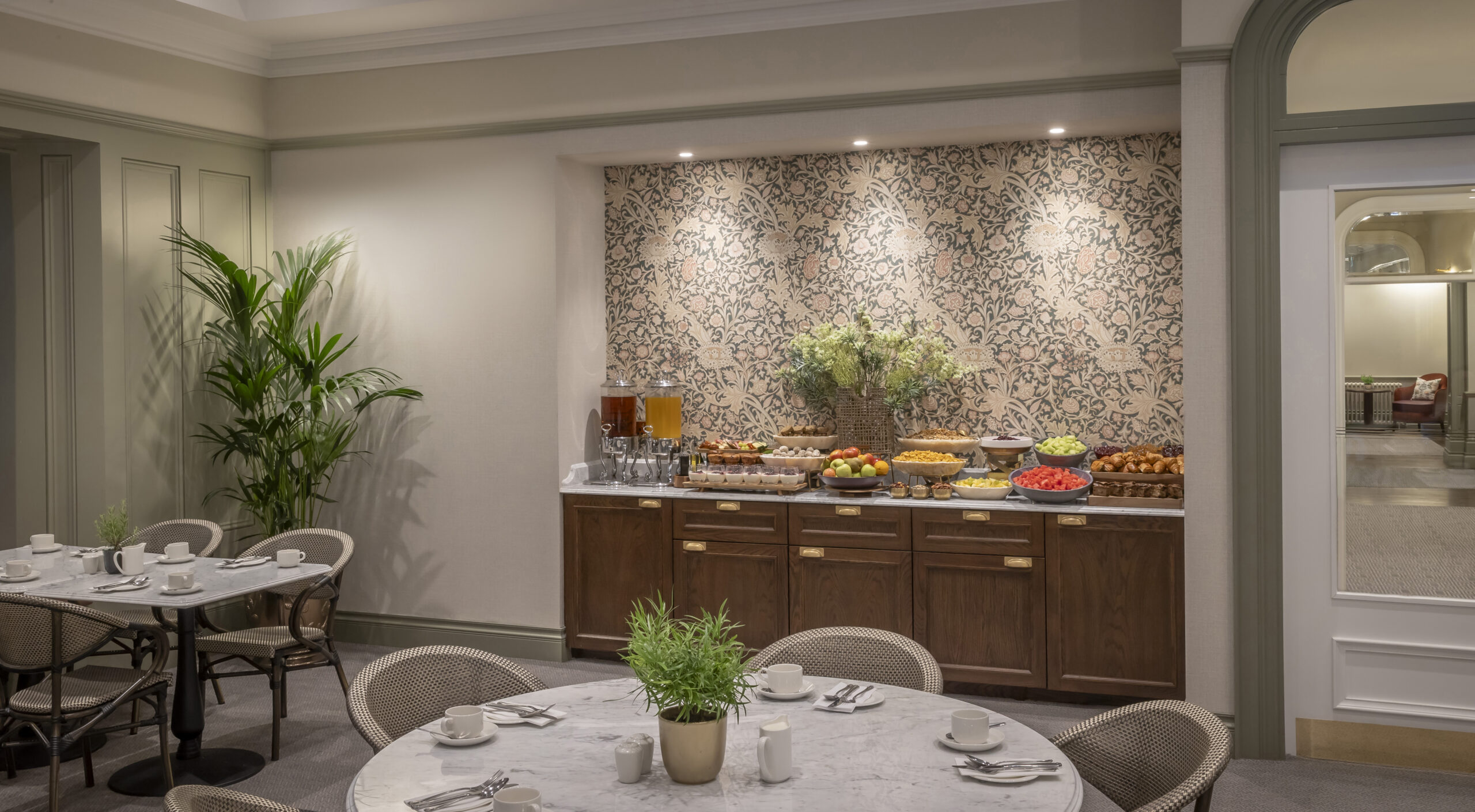 Breakfast Buffet Merchant Restaurant Landscape MET 3