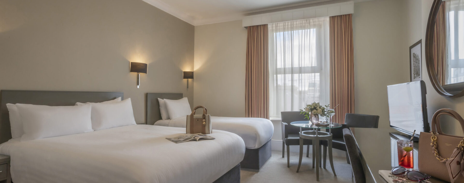 Signature twin Bedroom 316 Landscape METropole hotel Cork city