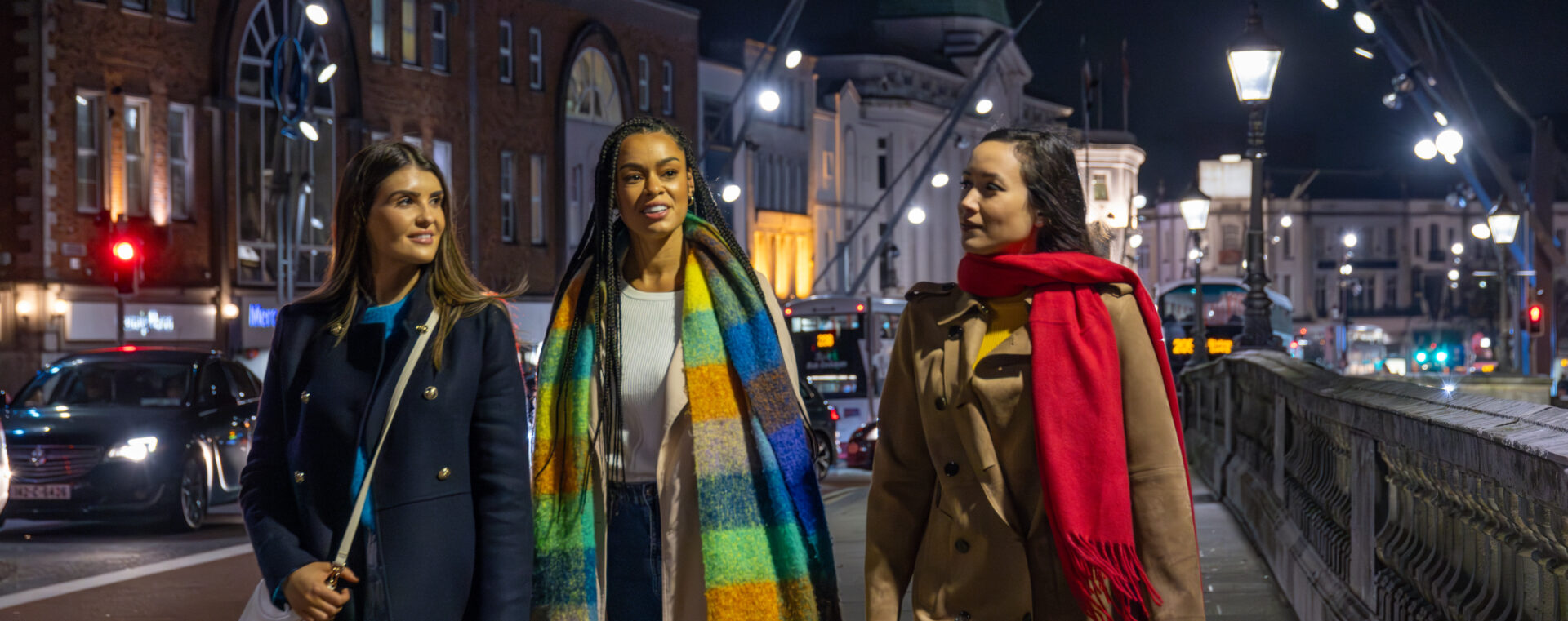 three girls on a break in Cork city