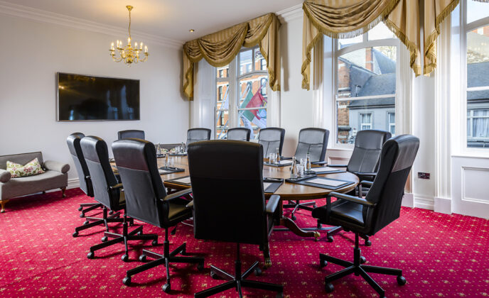 The Metropole Hotel 2020 00007