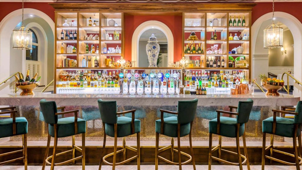 the metropole dining the met bar 2 1024x576 1