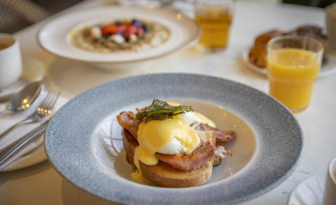 Breakfast Detail Landscape MET 6